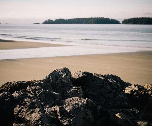 The ultimate guide to solo travel: Tips and destinations